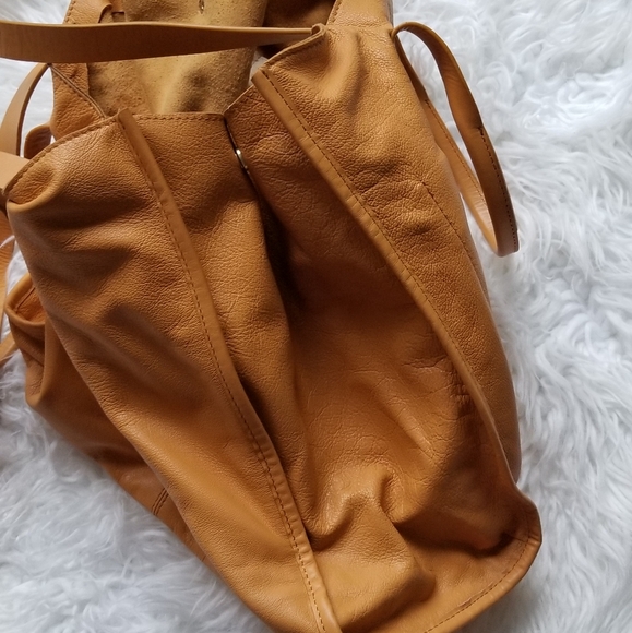 Lucky Brand Leather Tote Handbag - Picture 6 of 13